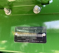 2022 John Deere S780 Thumbnail 32
