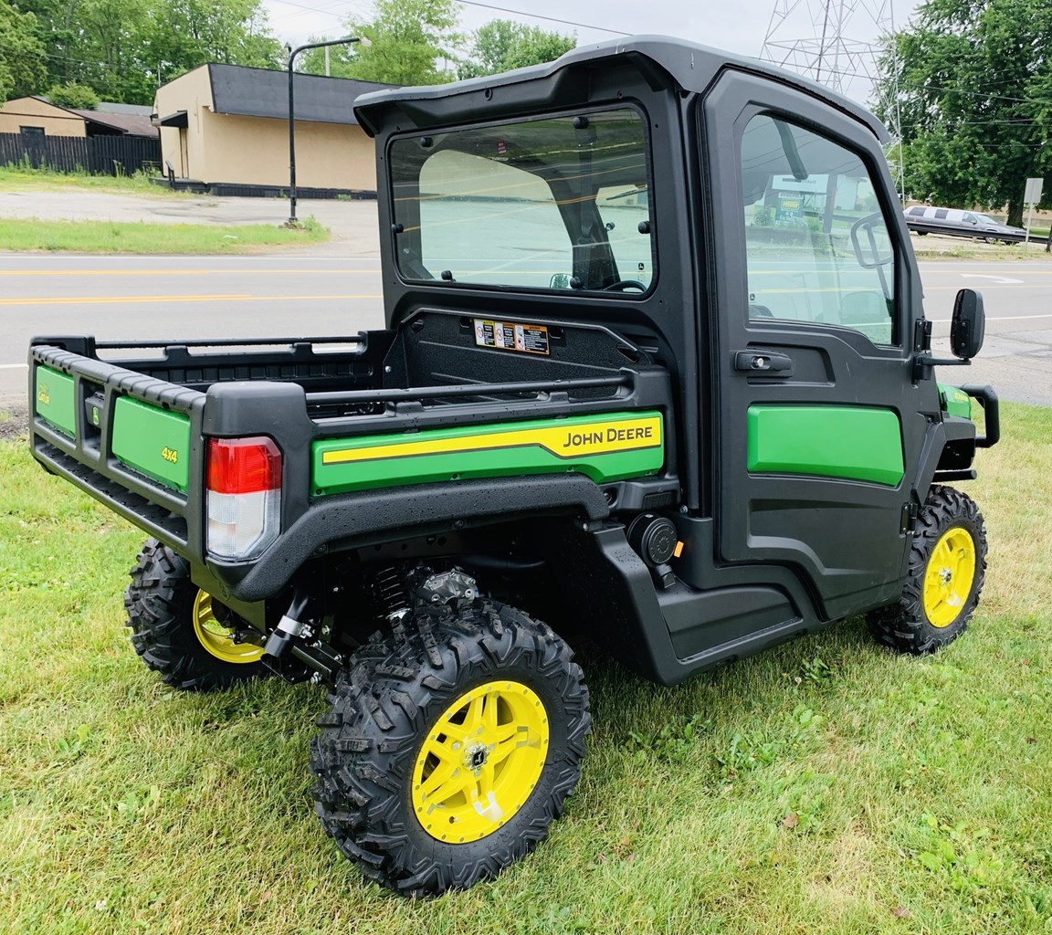2023 John Deere XUV835M HVAC Utility Vehicle For Sale in Norton Ohio
