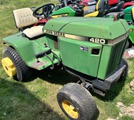 1985 John Deere 420 Thumbnail 1