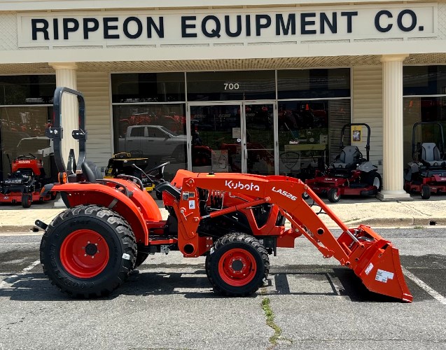 Kubota L3902HST Tractor For Sale