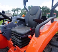 2023 Kubota L4060HST-LE Thumbnail 9