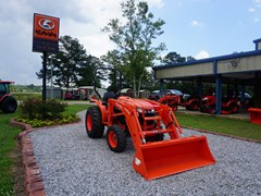 Tractor For Sale 2023 Kubota L3302HST , 33 HP