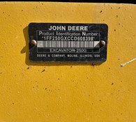 2012 John Deere 250G LC Thumbnail 7