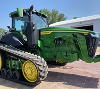 2022 John Deere 8RT 370 Thumbnail 2