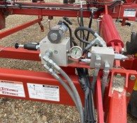 2019 Bourgault XR770-90 Thumbnail 12