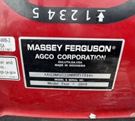 2019 Massey Ferguson GC1723E Thumbnail 5