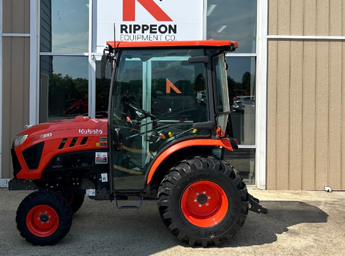 Kubota LX3310HSDC Tractor For Sale
