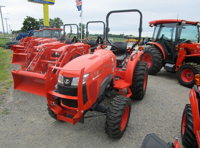 Kubota L3901HST Tractor For Sale