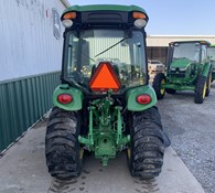 2019 John Deere 3046R Thumbnail 8