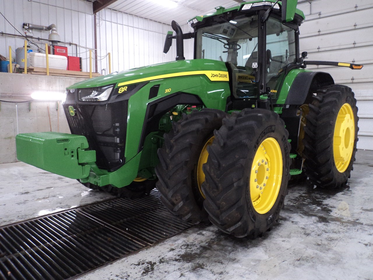 2022 John Deere 8R 310 Tractor Row Crop For Sale in Macedonia Iowa