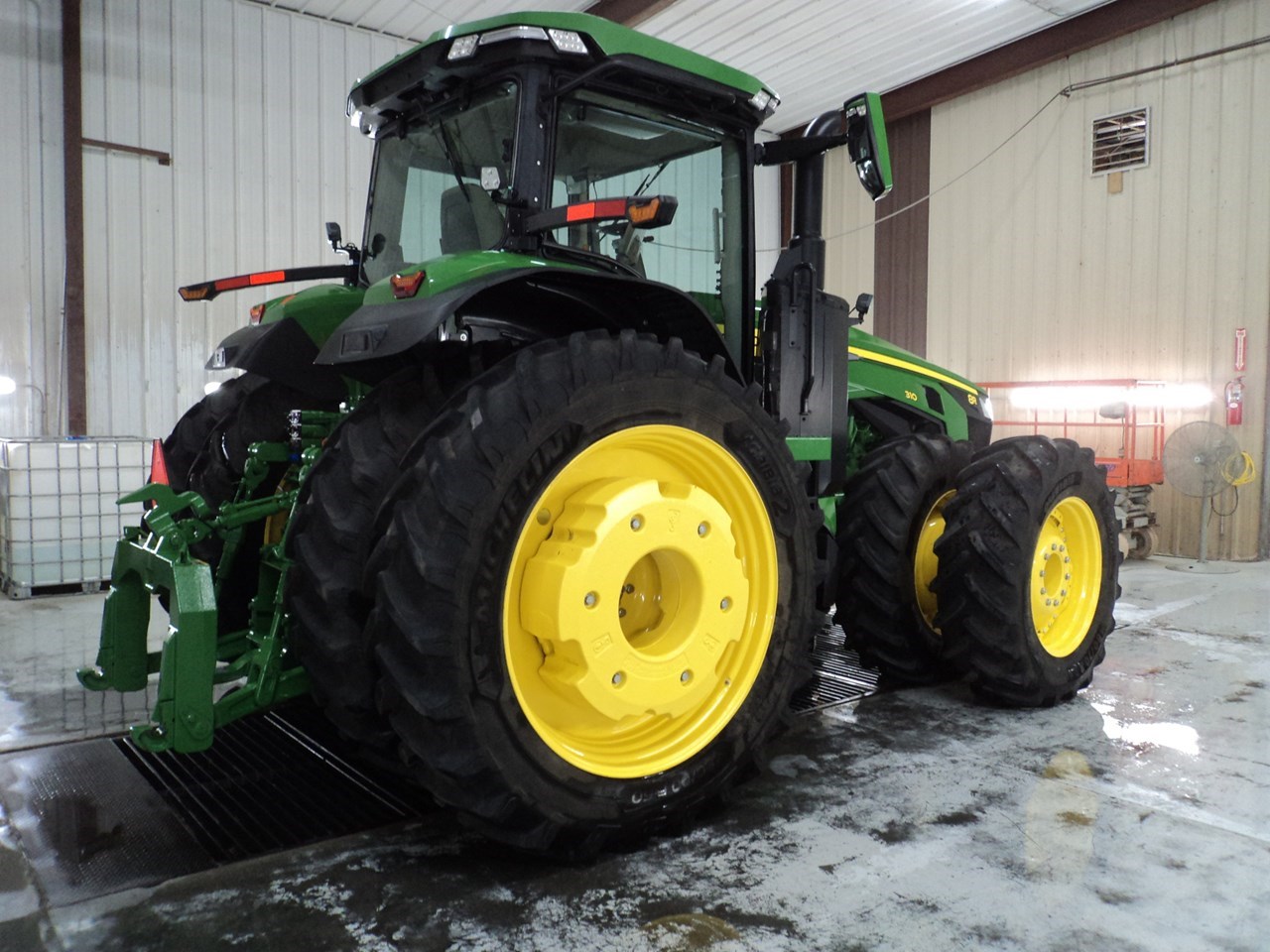 2022 John Deere 8R 310 Tractor Row Crop For Sale in Macedonia Iowa