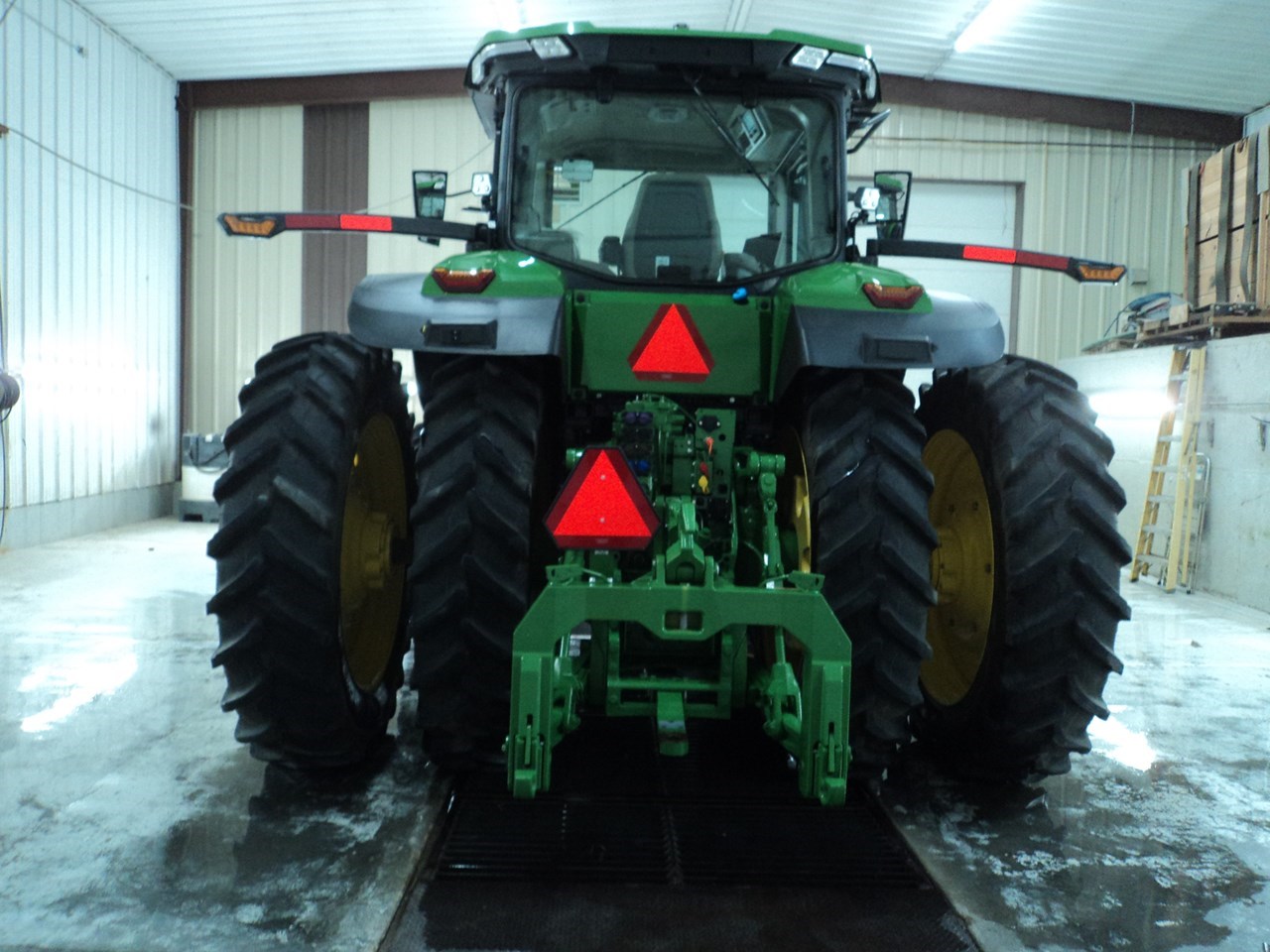 2022 John Deere 8R 310 Tractor Row Crop For Sale in Macedonia Iowa