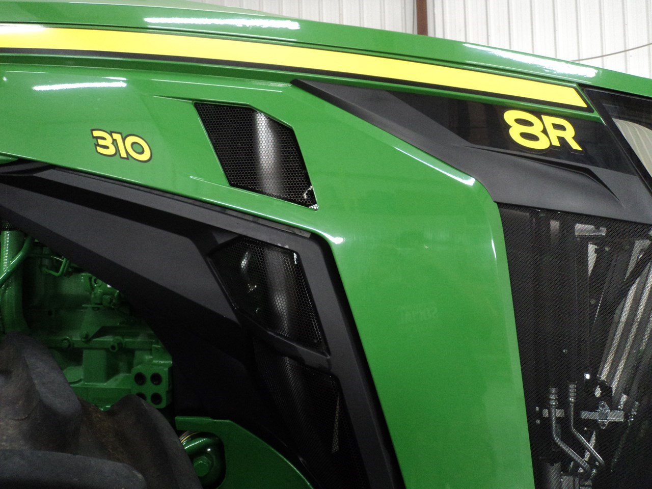 2022 John Deere 8R 310 Tractor Row Crop For Sale in Macedonia Iowa