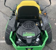 2023 John Deere z320r Thumbnail 5