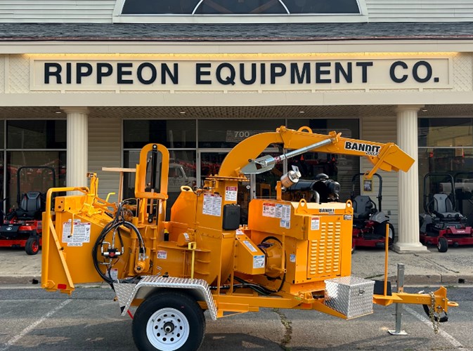 Bandit 200UC Chipper-Pull Type For Sale