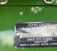 2017 John Deere S680 Thumbnail 3