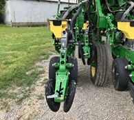 2023 John Deere 1795 Thumbnail 7