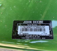 2016 John Deere 3046R w/72D Mower Deck & 320R Loader Thumbnail 17