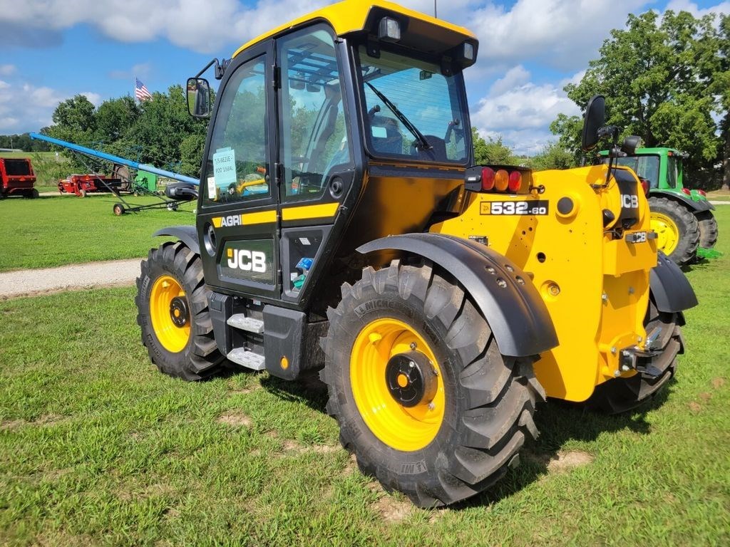 2023 JCB Agricultural Telescopic Handlers 532-60 Image 3