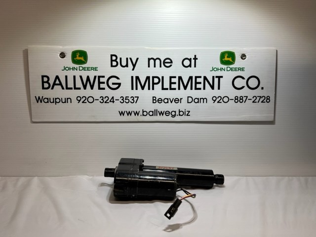 John Deere AE44763 ACTUATOR FROM A MODEL 40 OR 42 EJECTOR Parts For Sale