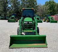 2017 John Deere 4066R Thumbnail 8