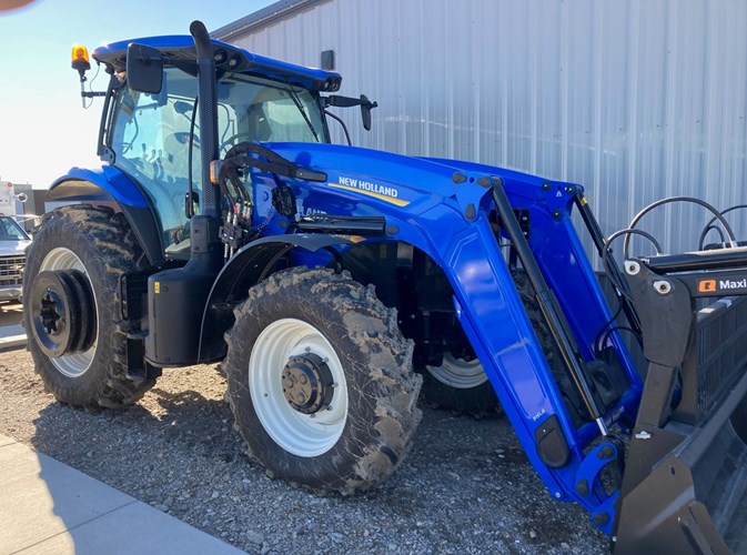 2023 New Holland T7.210 CLASSIC ST5 Tractor For Sale