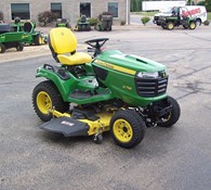 2021 John Deere X758 Thumbnail 6