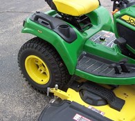 2021 John Deere X758 Thumbnail 26