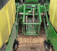 2004 John Deere 1720 Thumbnail 11