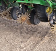 2004 John Deere 1720 Thumbnail 16