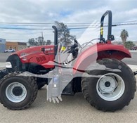 2021 Case IH FARMALL 100C Thumbnail 1