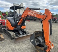 2017 Hitachi ZX30U-5N Thumbnail 1