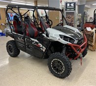 2023 Kawasaki TERYX4 Thumbnail 2