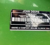 2021 John Deere 1775NT Thumbnail 14
