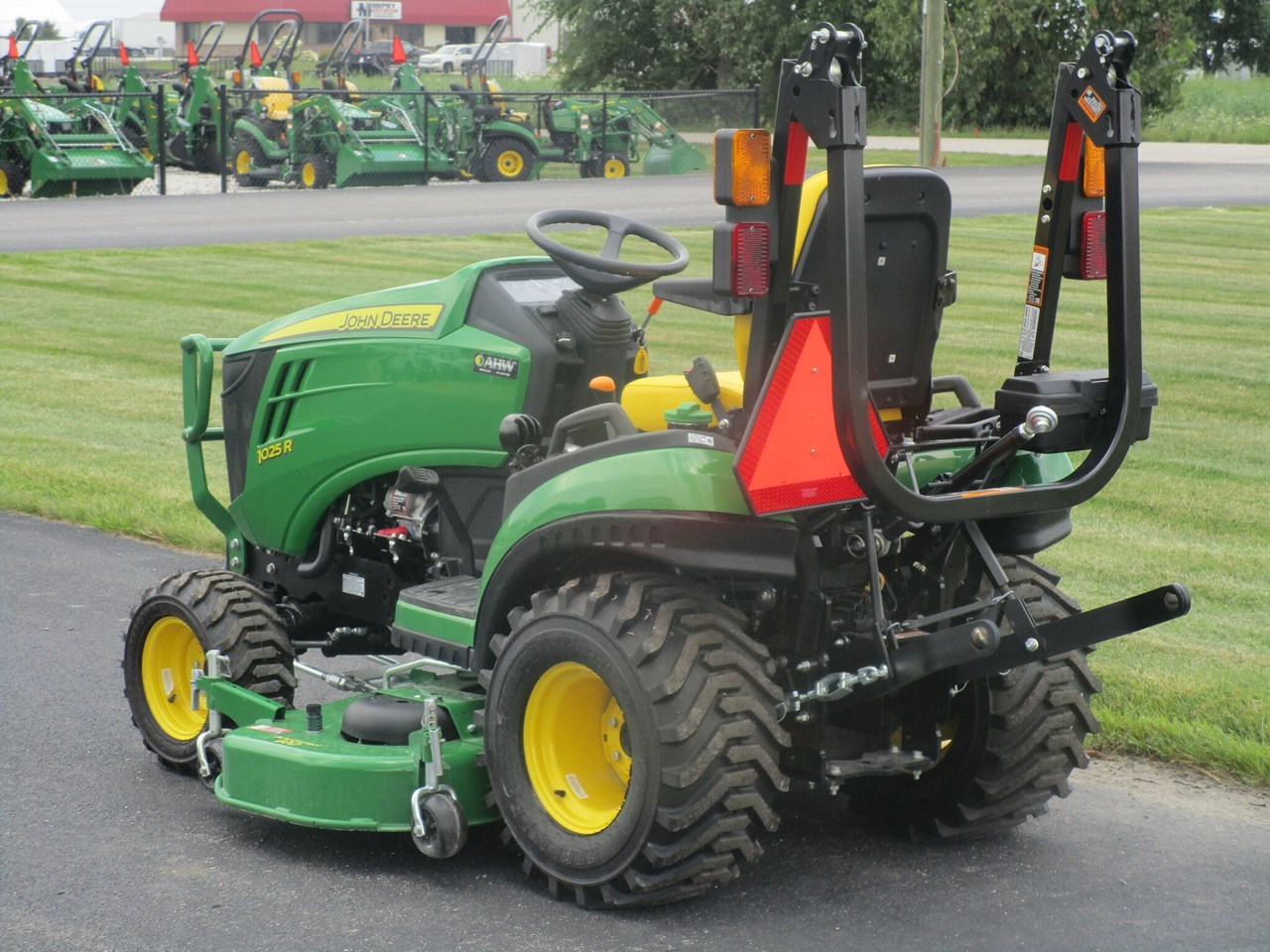 2022 John Deere 1025R Compact Utility Tractor For Sale in