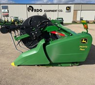 2019 John Deere 745FD Thumbnail 2