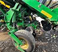 2018 John Deere 1795 Thumbnail 36