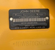2016 John Deere 870G Thumbnail 7