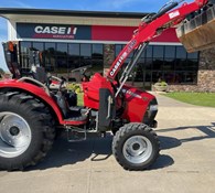 2010 Case IH Farmall 40 Thumbnail 2