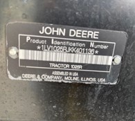 2019 John Deere 1025R Thumbnail 15