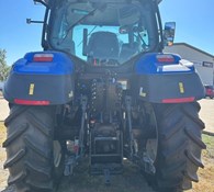 2023 New Holland T5 Series T5.130 Dynamic Command™ Thumbnail 4