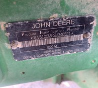 2011 John Deere 5105M Thumbnail 17