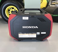 2022 Honda EU3200I Thumbnail 3