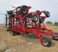 2023 Case IH Tiger-Mate™ 255-Double Fold 46 ft.(14 m) Thumbnail 6