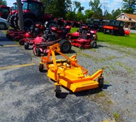 Cub Cadet finish mower Thumbnail 2