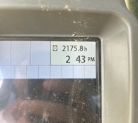 2017 John Deere 210G LC Thumbnail 6