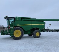 2018 John Deere S780 Thumbnail 2