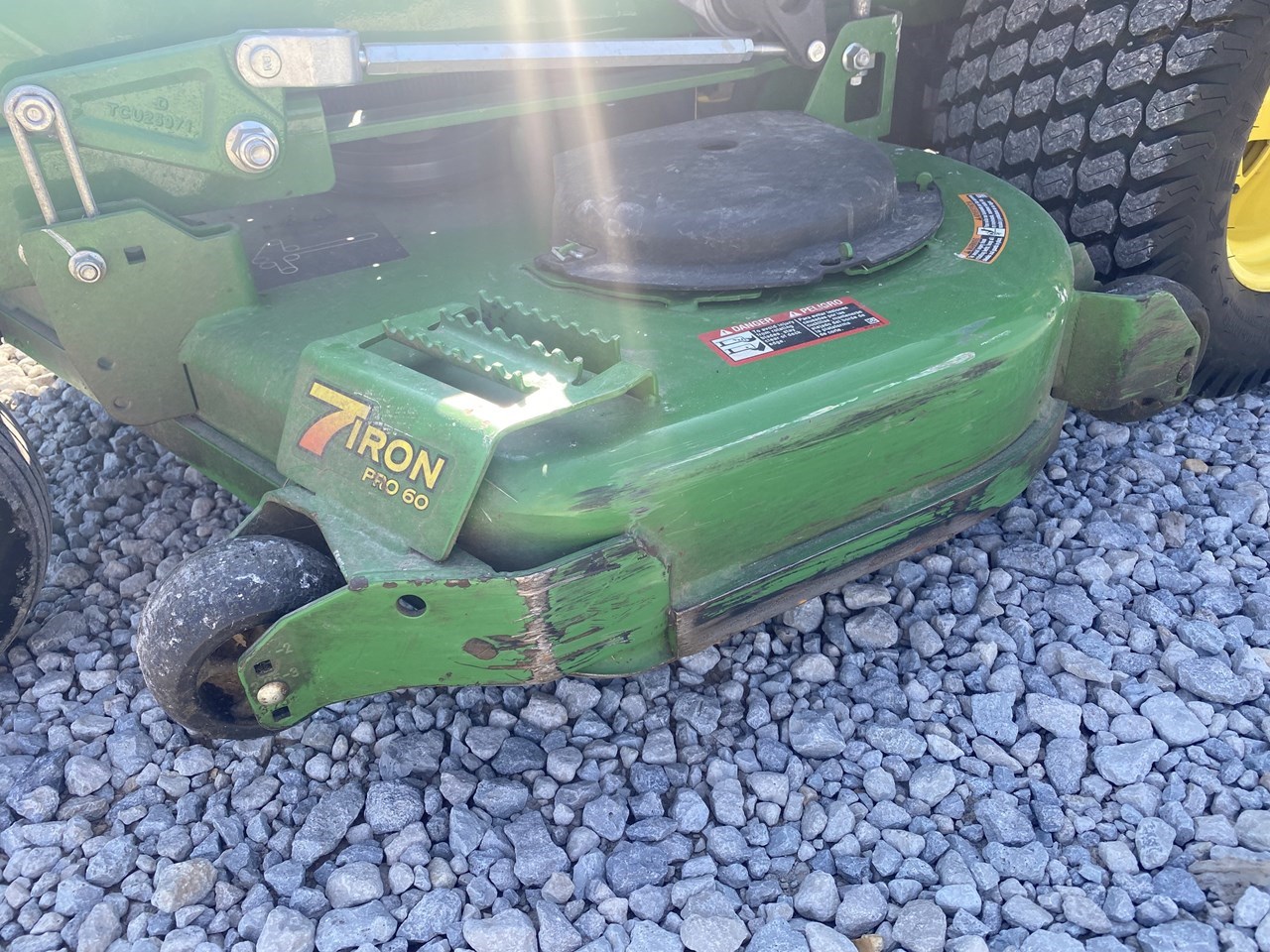 2022 John Deere Z950R Zero Turn Mower For Sale in Atwood Illinois