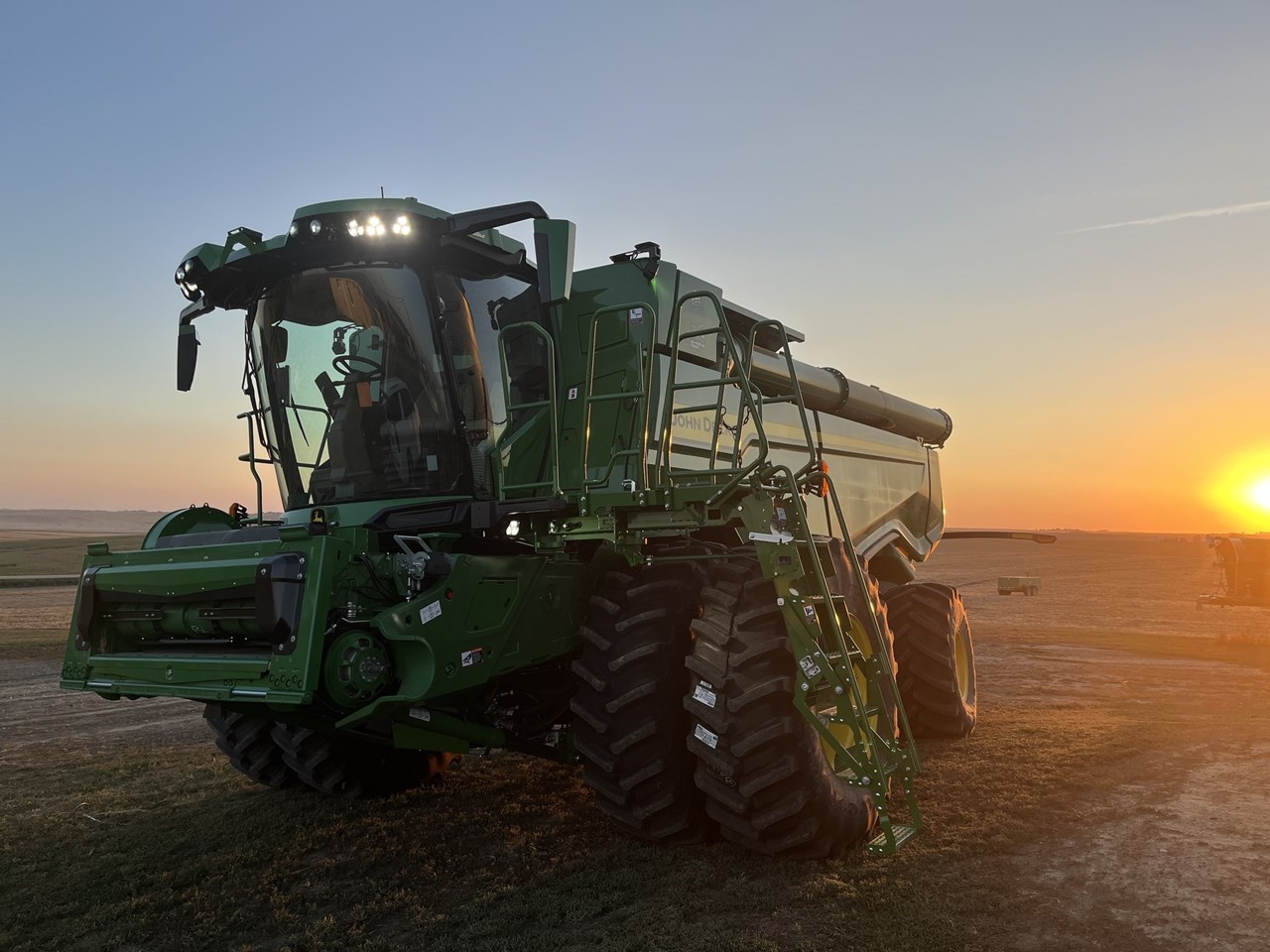 2022 John Deere X9 1000 Combine For Sale in Albion Nebraska