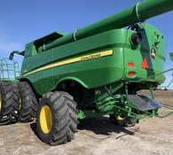 2022 John Deere S780 Thumbnail 16